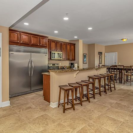 Ocean Breeze Luxury Villas 3D, Nicely Updated! Across From The Ocean! Sleeps 18 ! Myrtle Beach Room photo