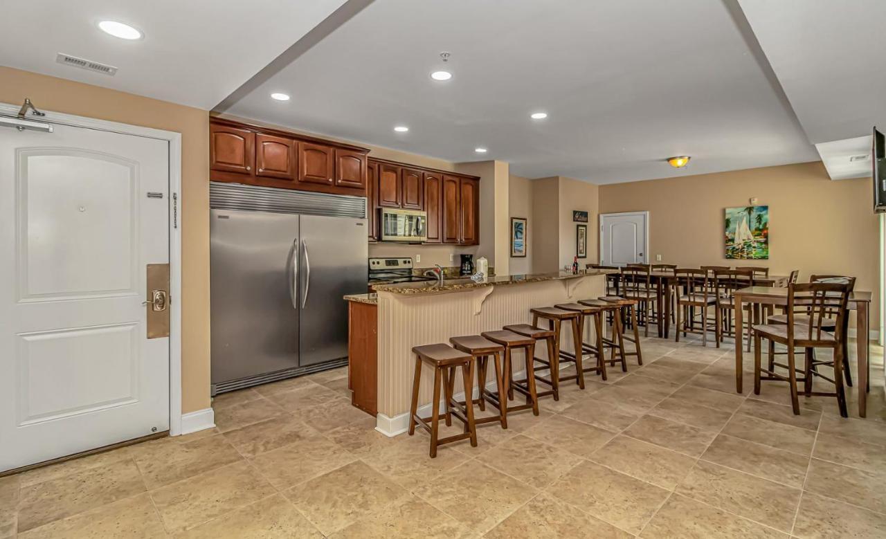 Ocean Breeze Luxury Villas 3D, Nicely Updated! Across From The Ocean! Sleeps 18 ! Myrtle Beach Exterior photo